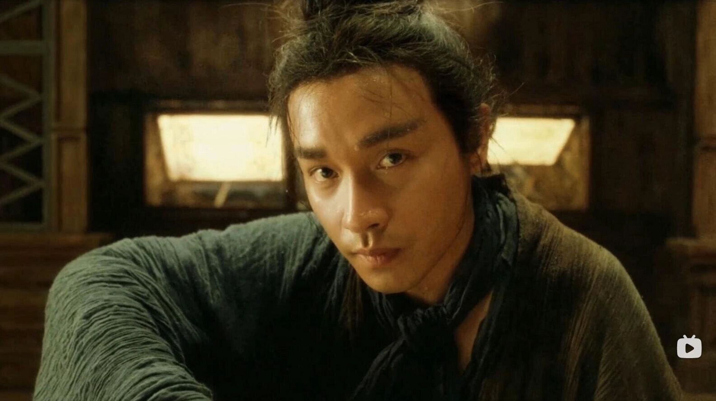 张国荣在《东邪西毒》被删减的镜头 第一个镜头的哥哥,还是没胡子的