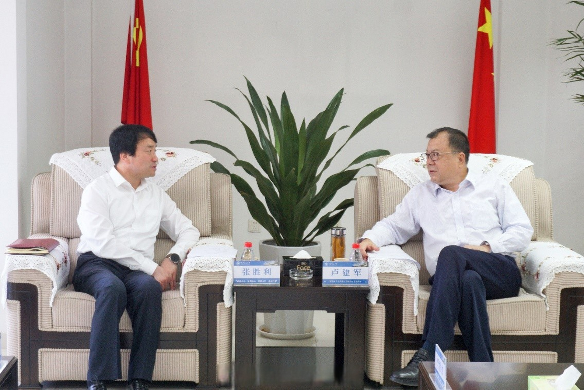 交大新闻#【卢建军会见榆林市市长张胜利一行】8月16日下午,校党委