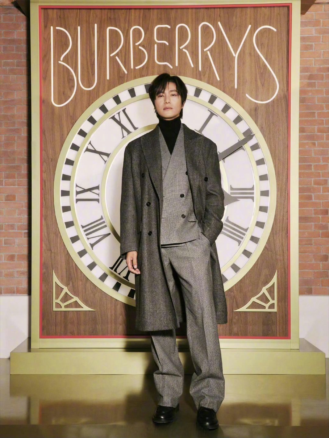 官方photocall发布陈坤 吴磊leo 刘雯 张婧仪 陈丽君