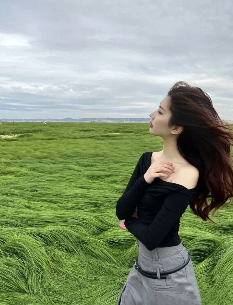 高清热图美女图片 我们又见面了