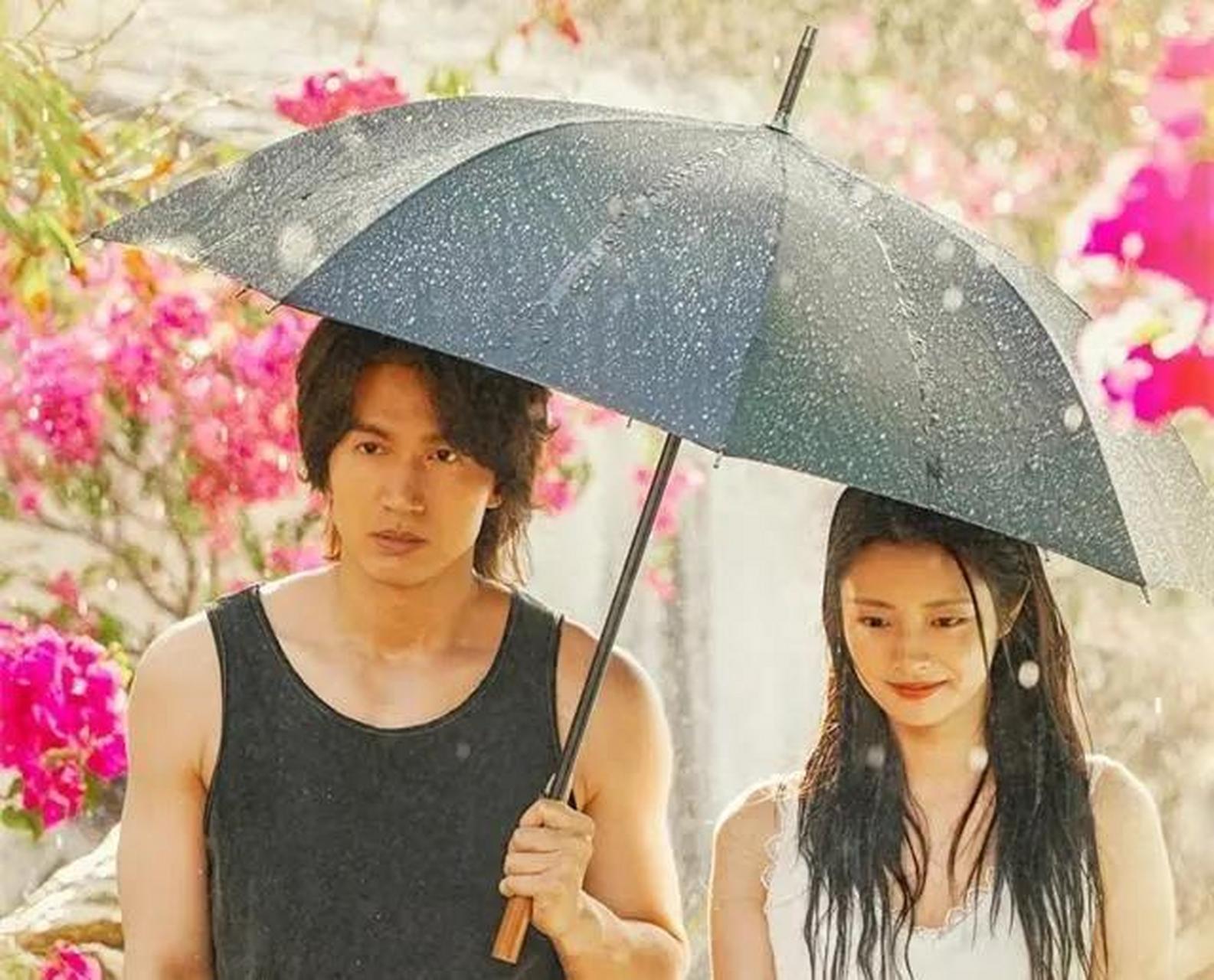 2月13日晚,由徐若晗,言承旭主演电视剧《夏花》正式上线,首播3集后