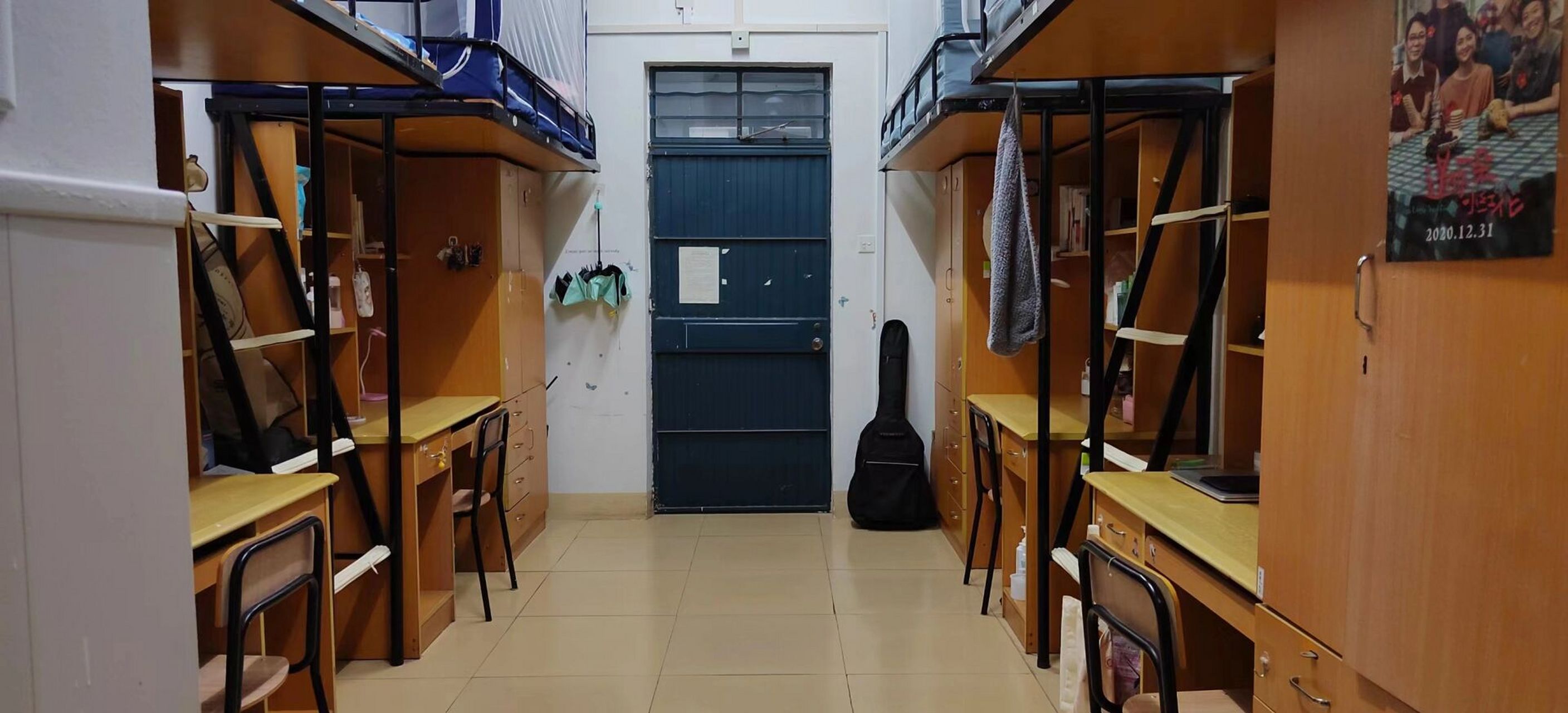 湖州师范学院宿舍(详细) 大二学姐从相册里捞了几张宿舍照片给学弟