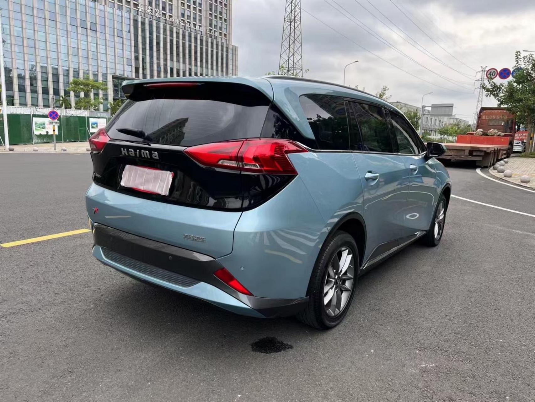 6t豪华版7座商务 新车落地16万,多功能方向盘,中控大屏,语音识别,车机