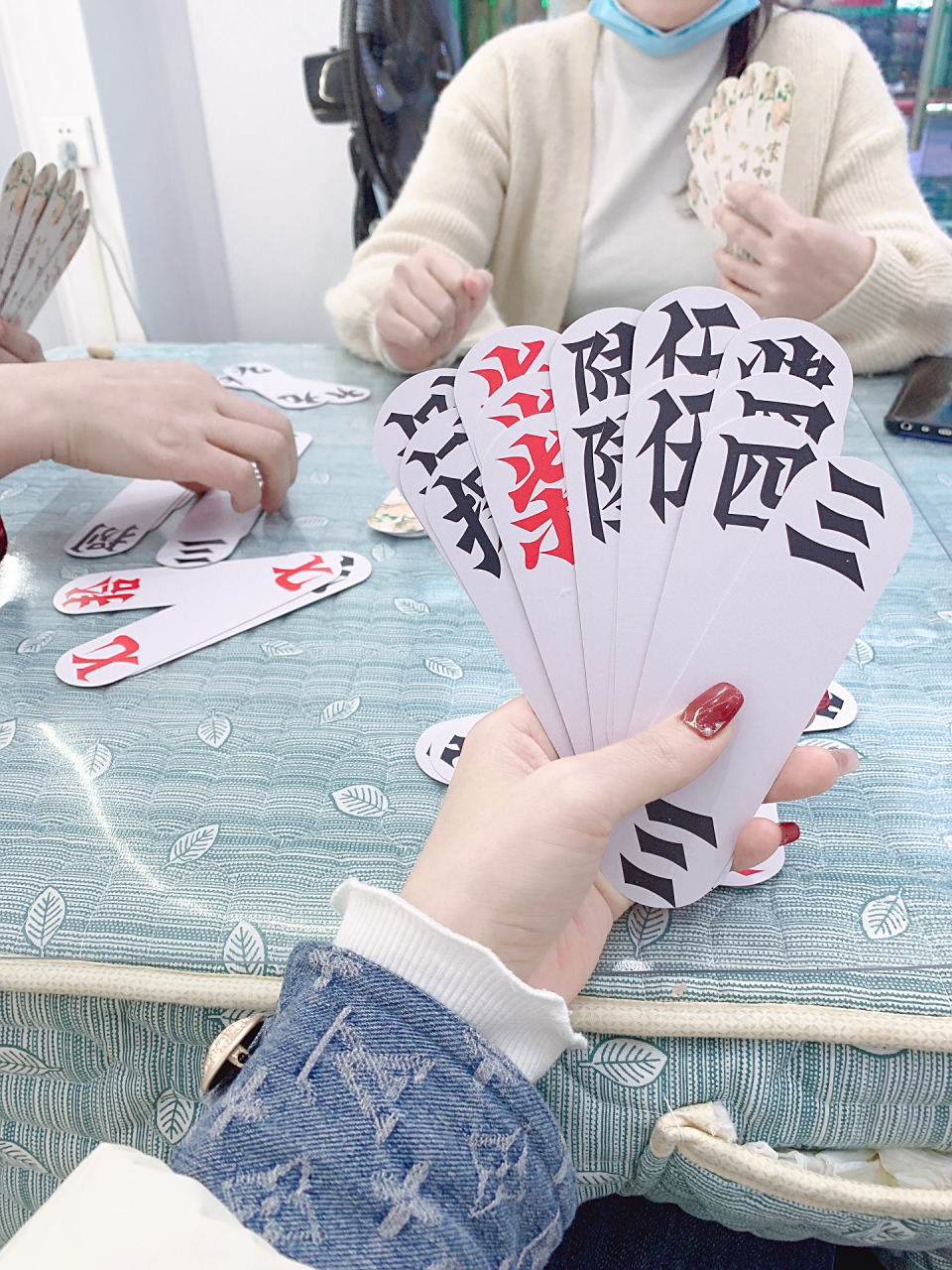 桂林字牌 没有牌运,再好的牌都不得胡