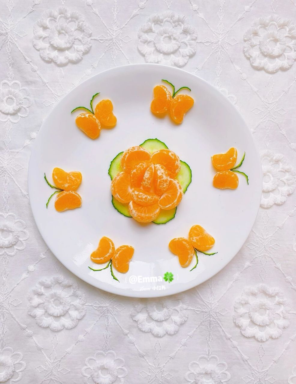 杨桃橘子水果拼盘图片