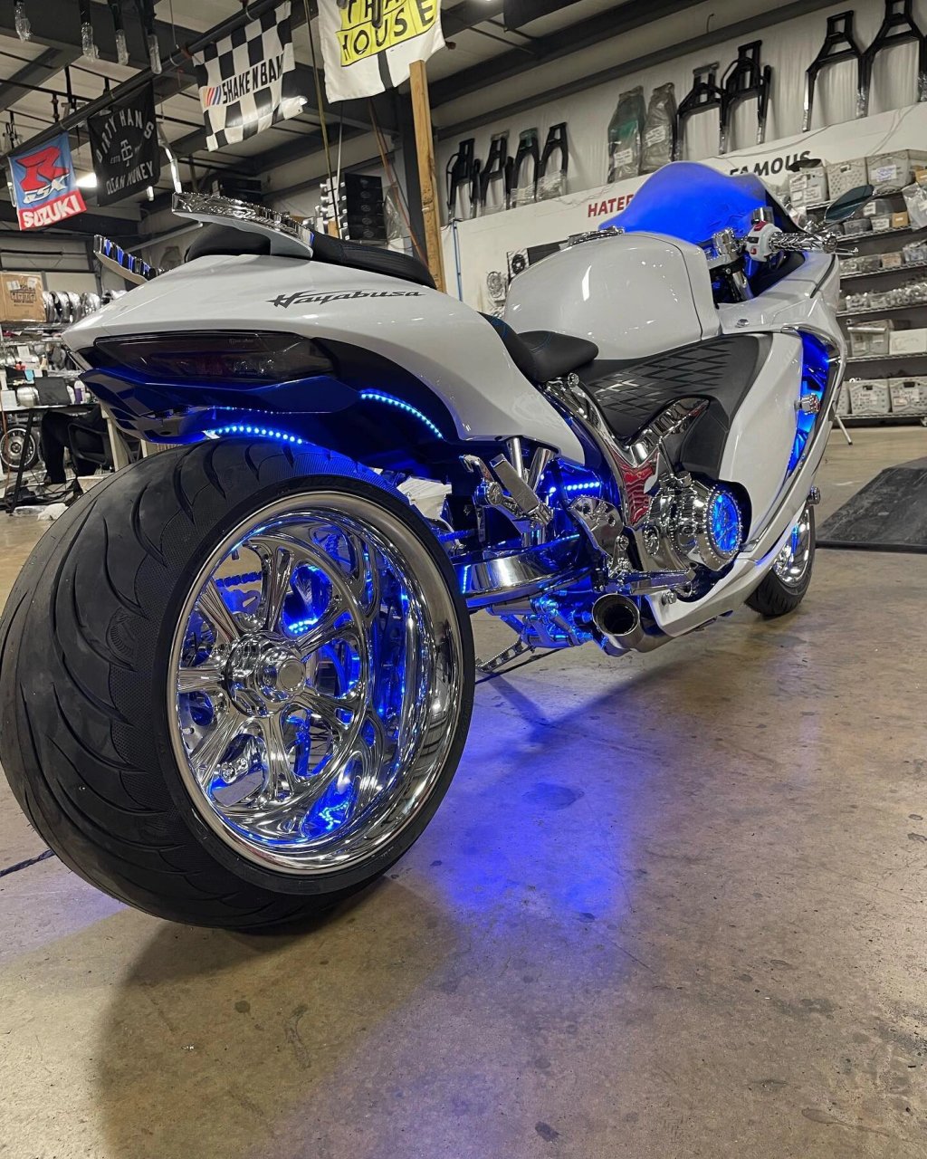 陆地飞行器——铃木隼