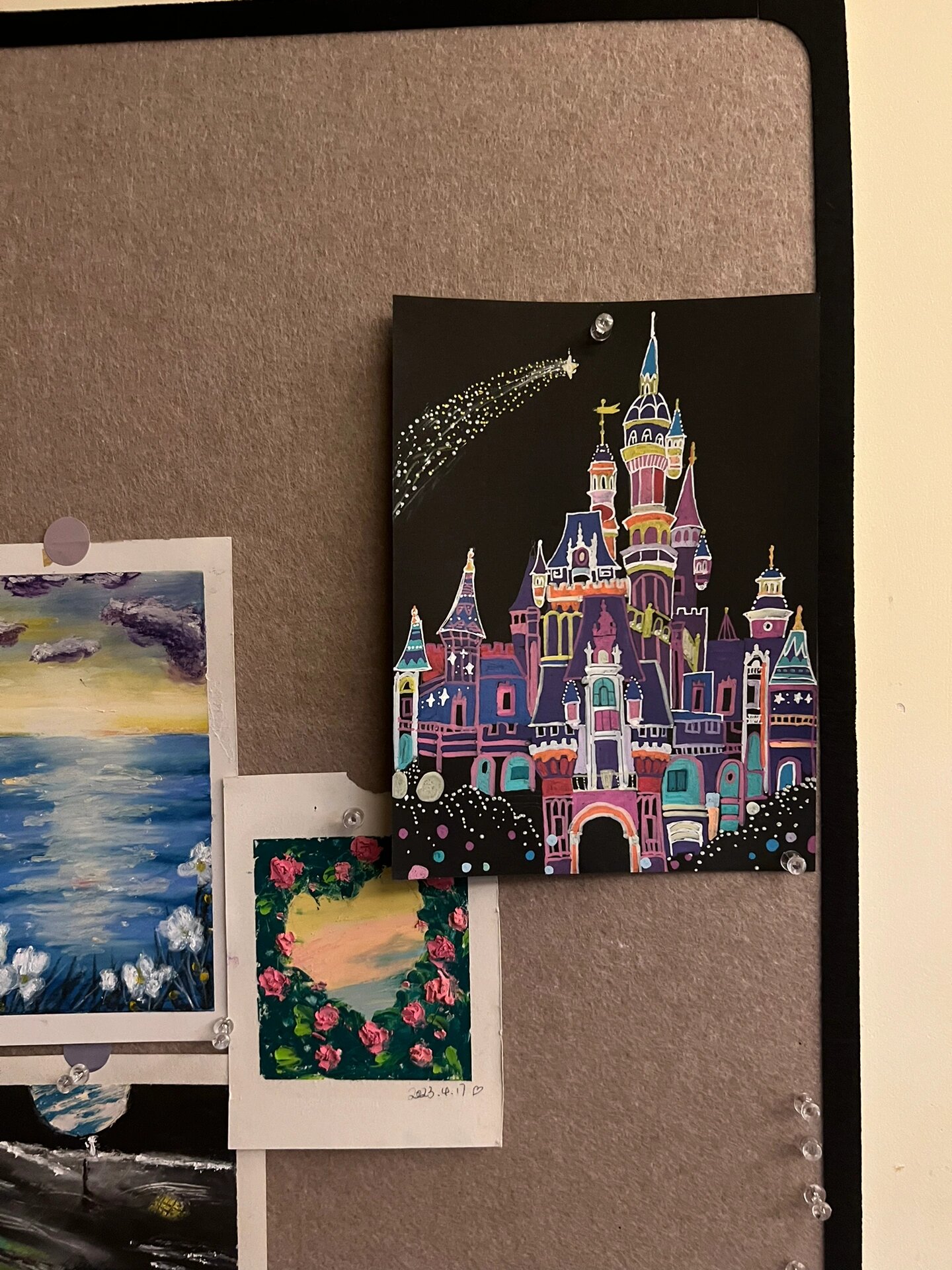 迪士尼城堡简笔画初学者画 跟着小红书的博主发的城堡绘画图临摹的,画