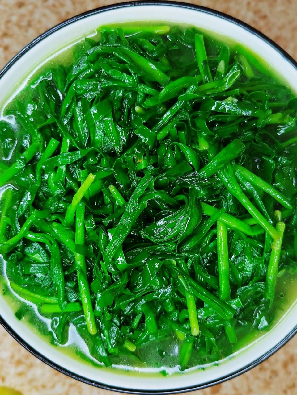 清炒韭菜也是一道下饭菜