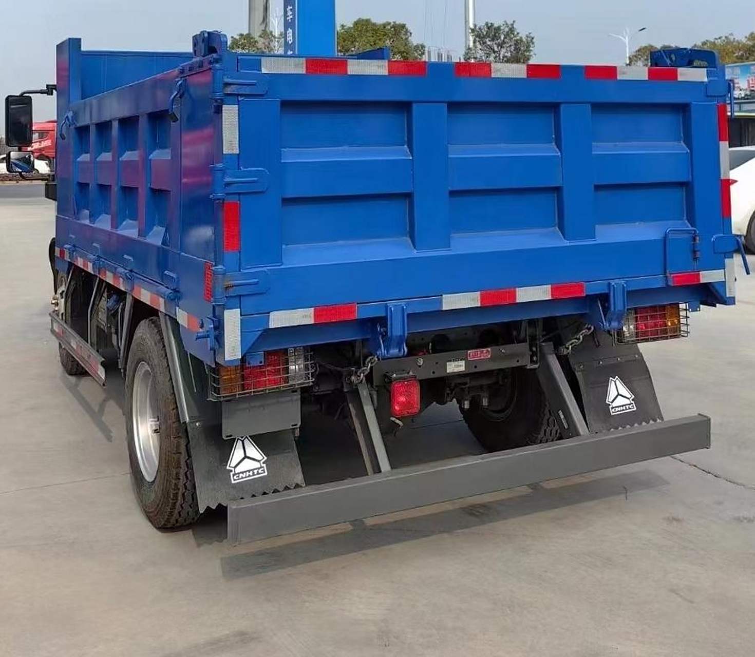 王牌单桥自卸车,自卸小轻卡, 进地下室,畅通无阻 云内,150马力