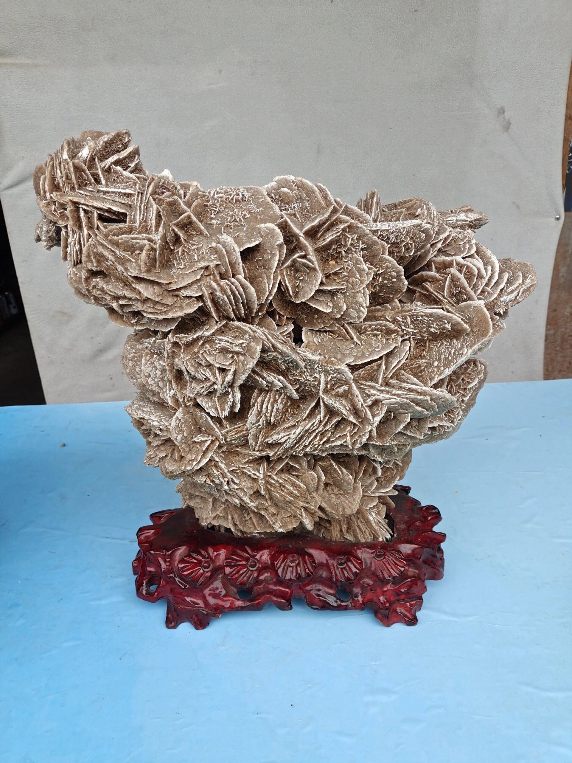 奇石摆件,沙漠玫瑰石.