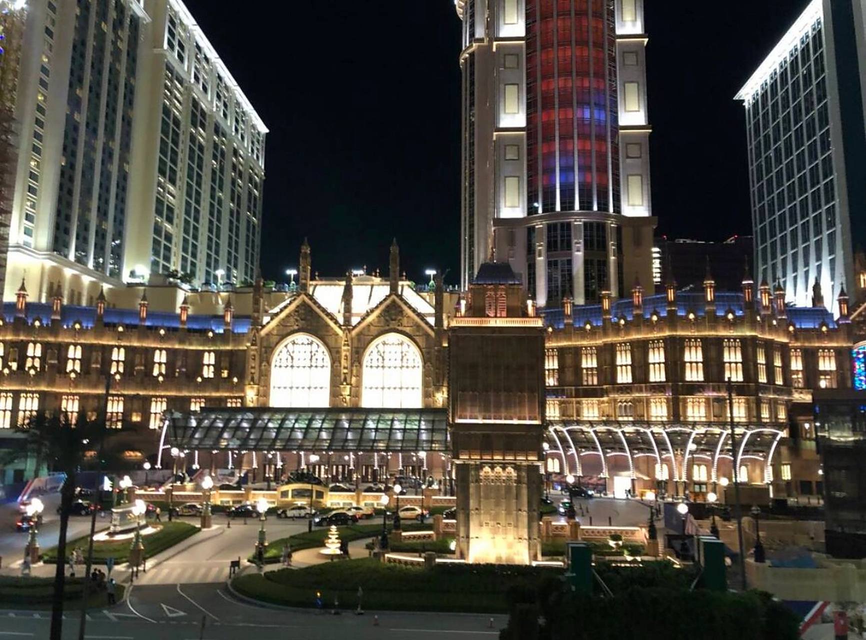 澳门伦敦人酒店 澳门伦敦人|教你优惠入住 99今天给各位推荐一个超