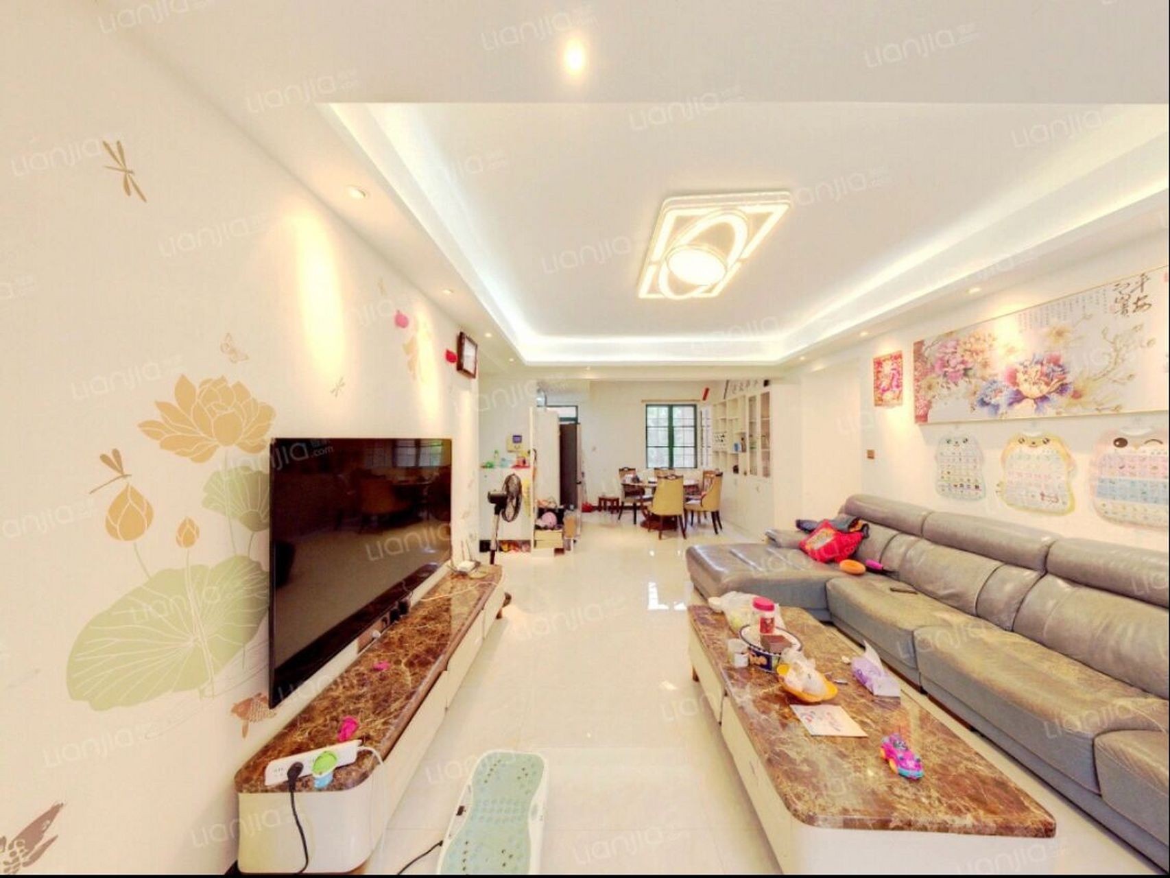 广州明星小区星河湾 星河湾被誉为广州的明星小区,一直都是各大买房者