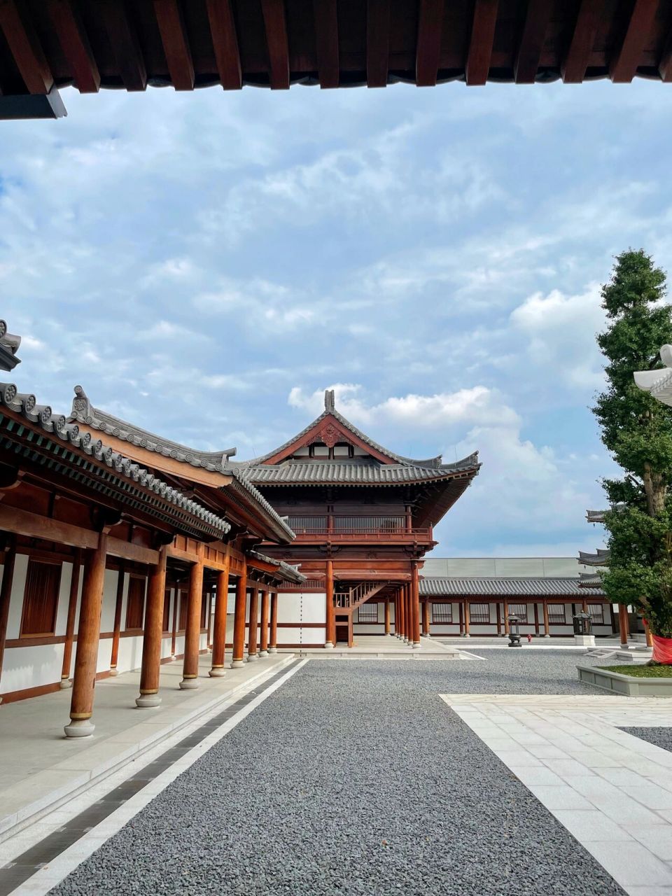 这个颇具唐风宋韵的宁海小众寺庙 周末有幸在 @91judie91 小姐姐