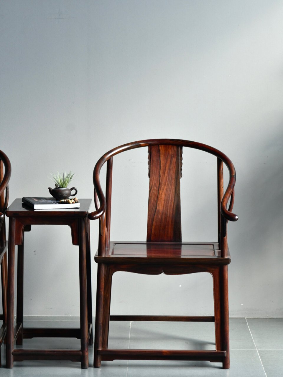 美到极致,一定是素和雅,明式经典素圈椅分享 大红酸