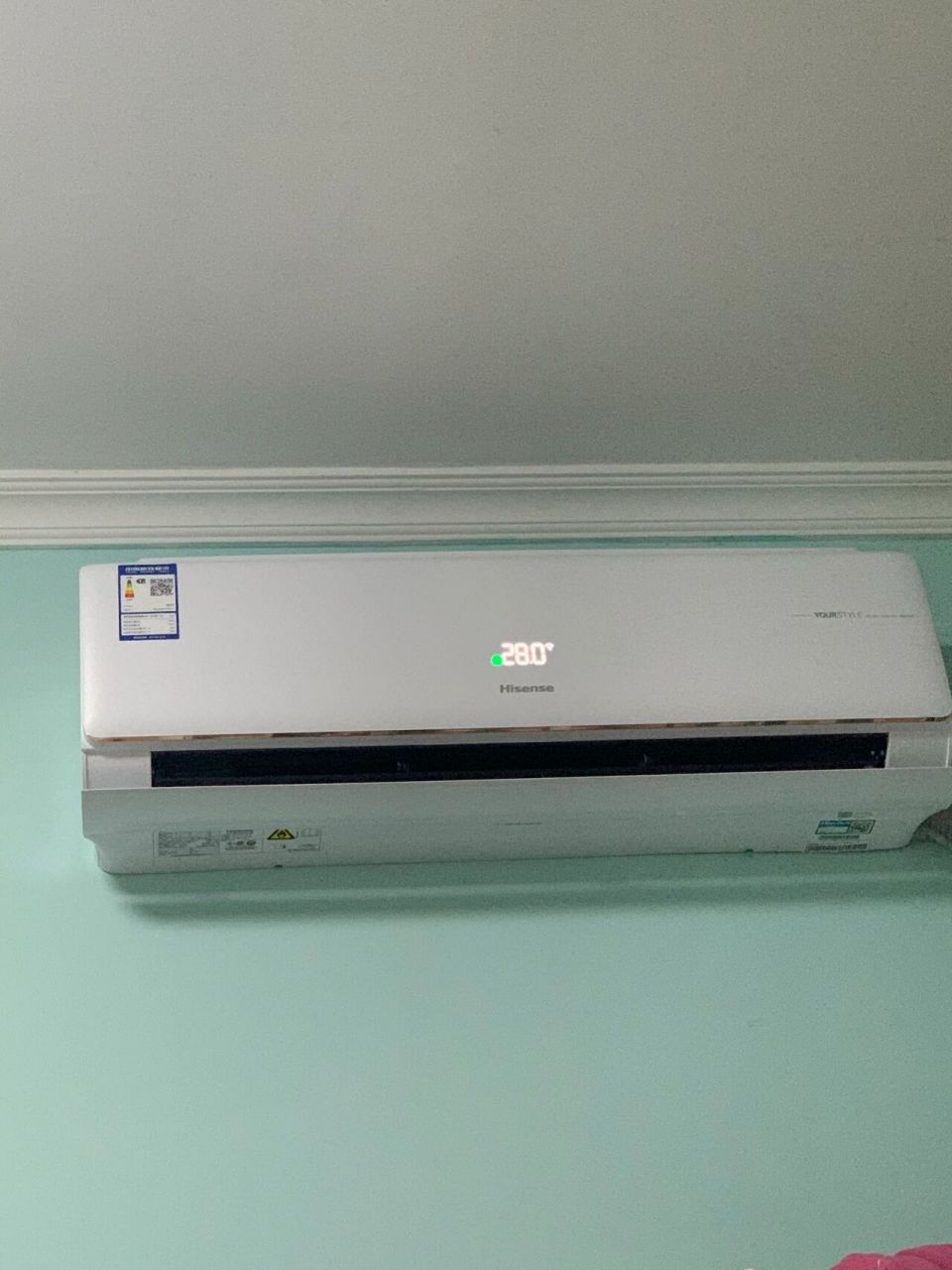 我怕凉,我在家空调都是开到27度,我老公说你干脆别开了,不开空调又热