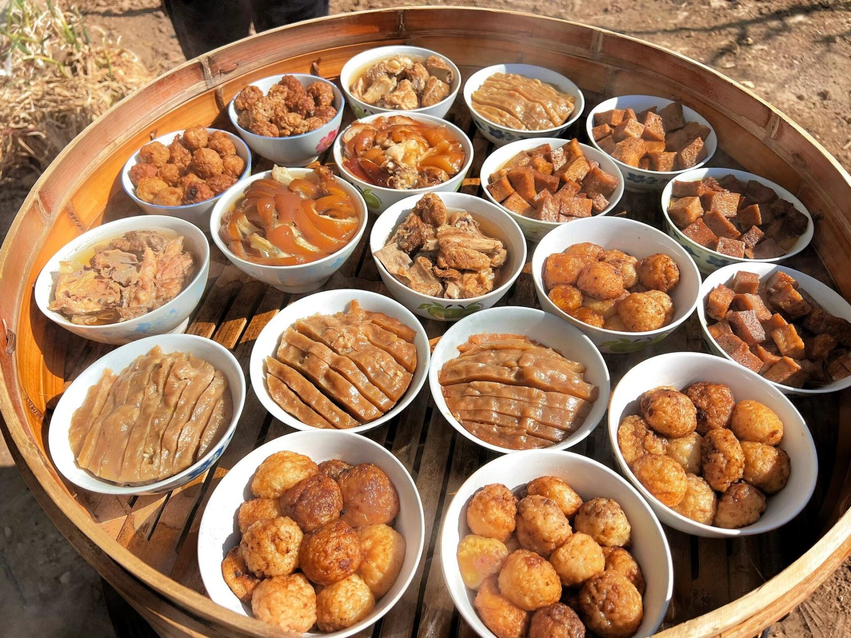 石家庄地地道道的蒸碗90 每年过年都能在奶奶家吃到这么地道的蒸碗