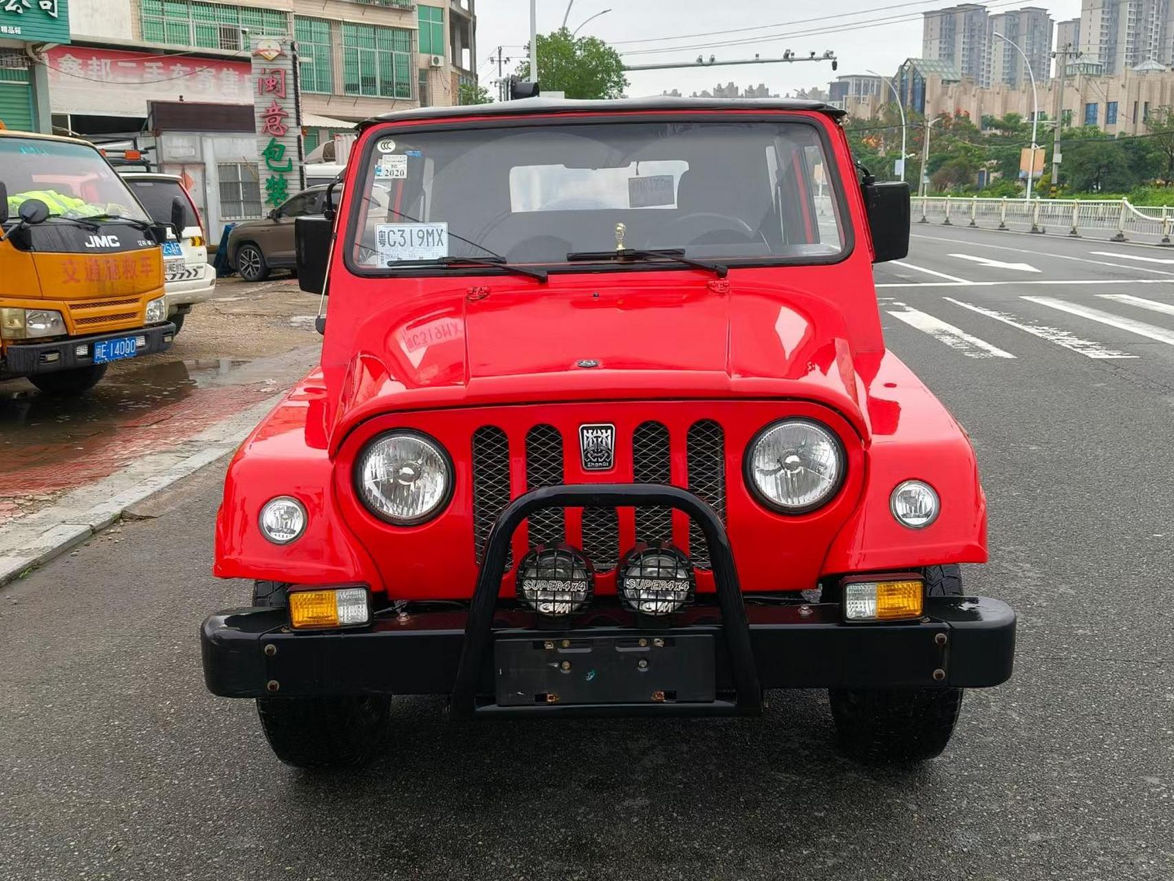 《四驱爬山王》精品一手车,2018年12月上牌,才走两万来公里,好料!