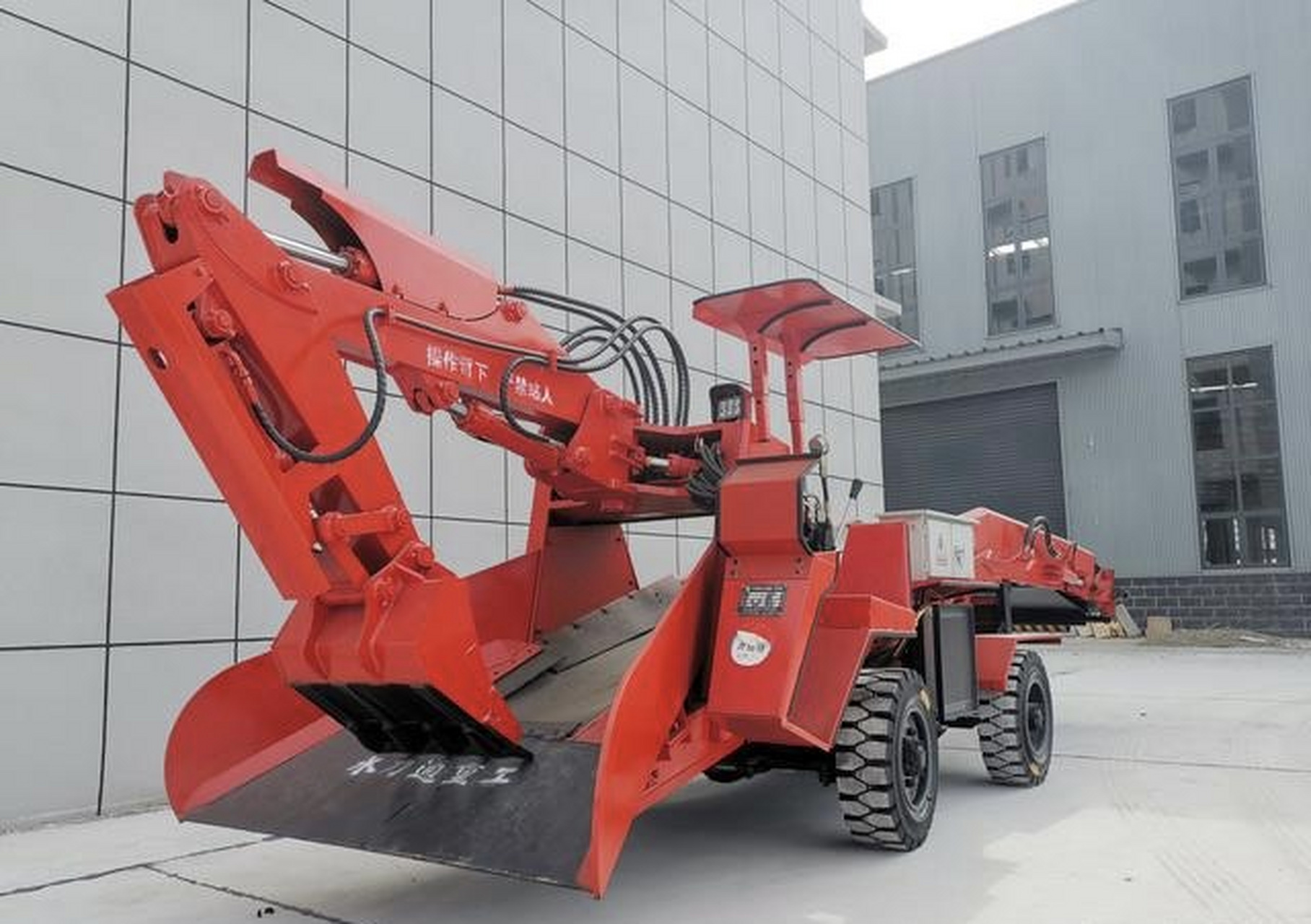 扒渣机厂家#0202#襄阳扒渣机#0202#一机多用省时省力省人工