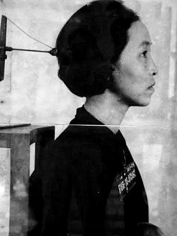 可算见到红色高棉"取脑机"了