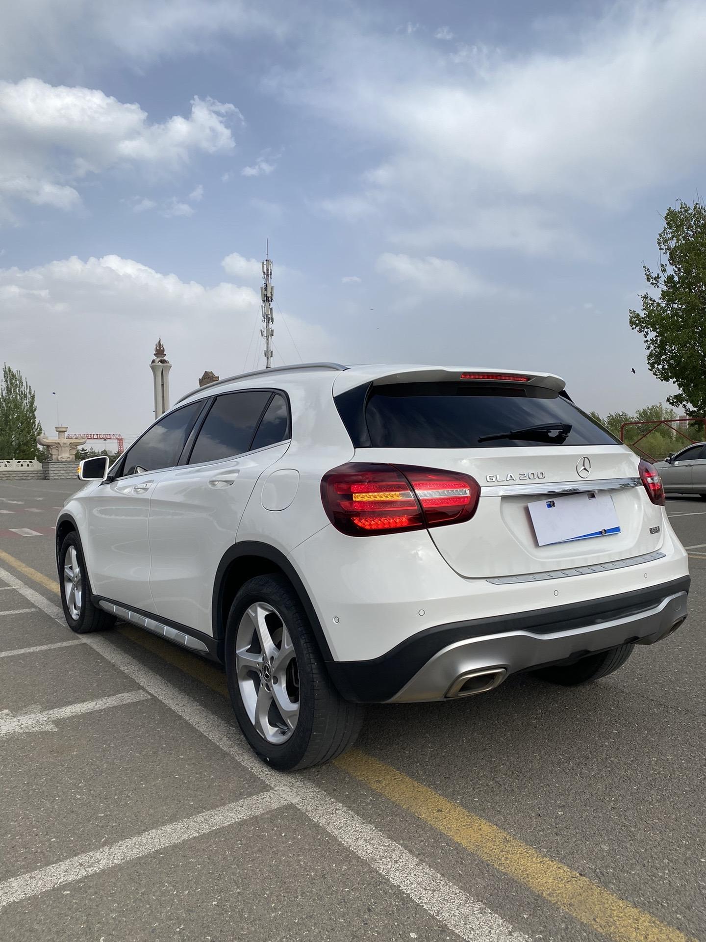 6t排量.2019年奔驰gla200 1.6t排量 前驱