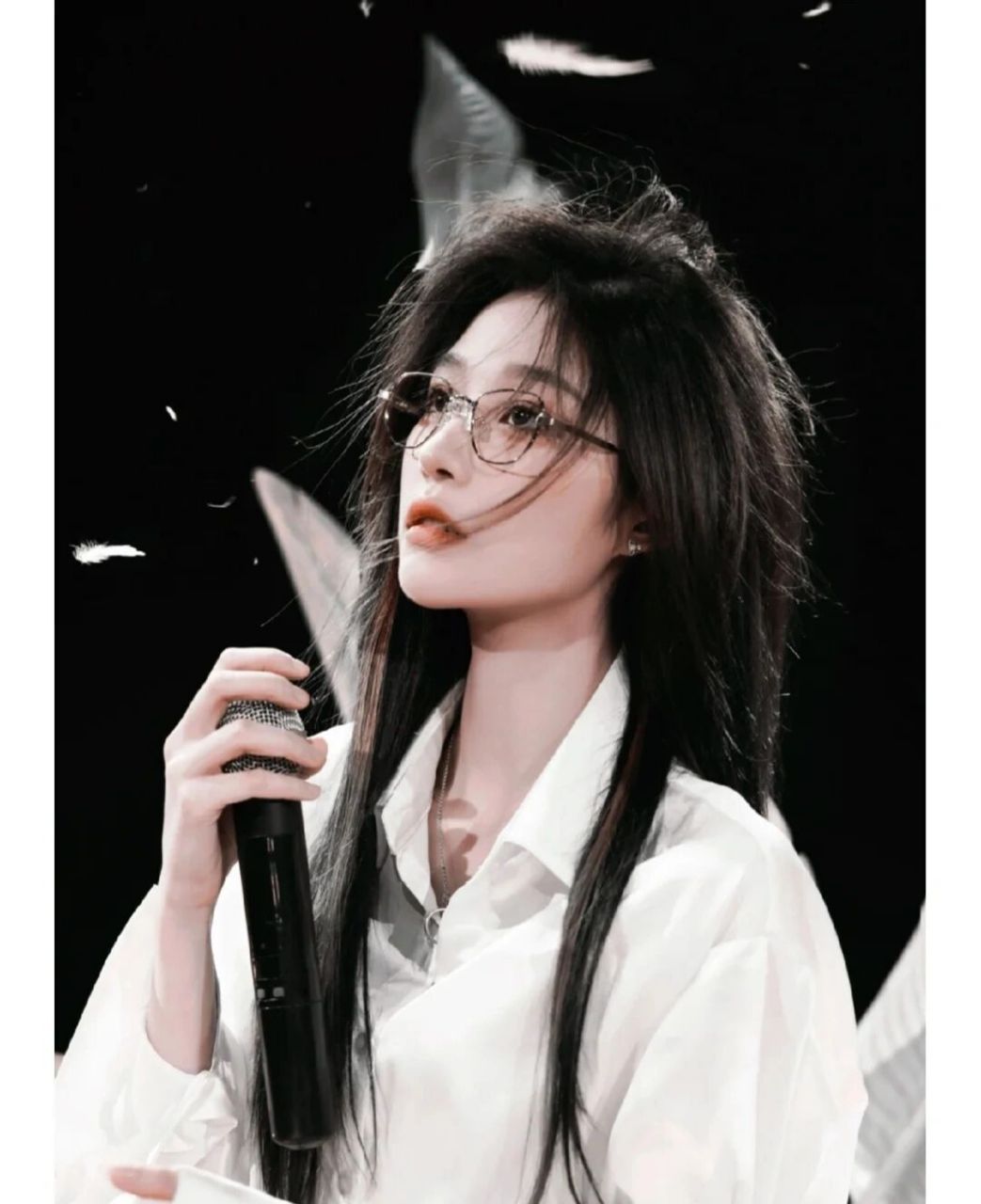 推荐适合收藏的王奕图片. 一一一帅呆了,从来都没有见过这么帅的人.