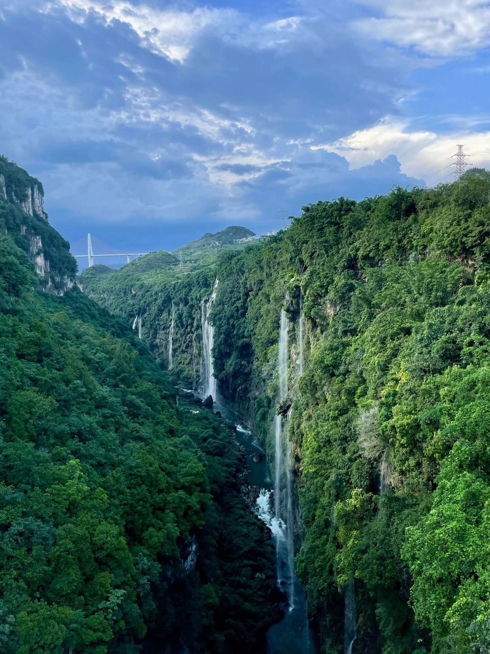 兴义市马岭河峡谷景区图片