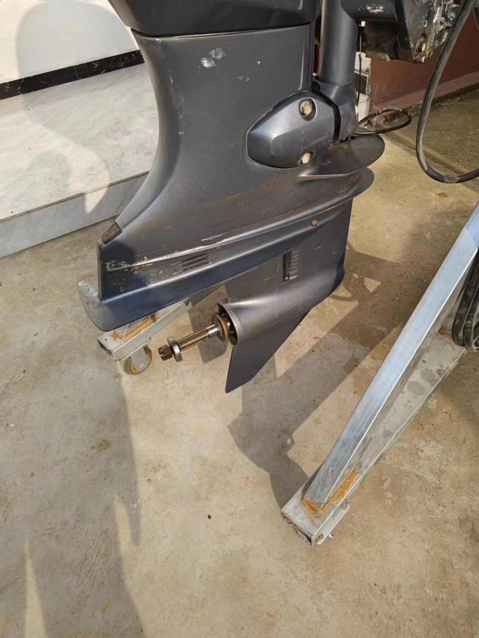 分享雅马哈四冲115 船外机