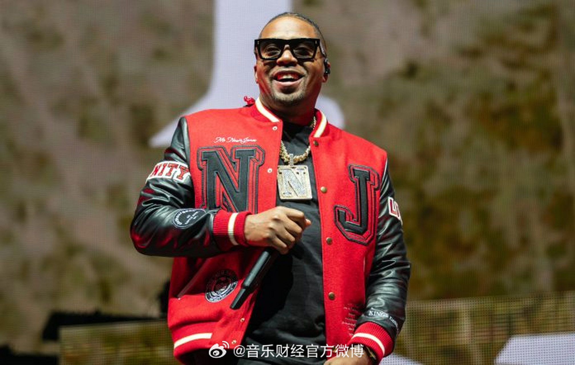 7月19日,据nme报道,说唱歌手nas(真名nasir jones)官宣其第16张录音室