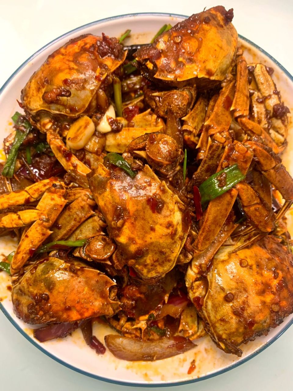 清蒸大闸蟹吃腻了试试这个香辣做法～香辣大闸蟹和外面大排档味道