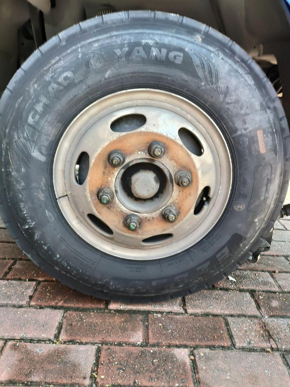 700r16全新正品朝阳轮胎525花纹4米2货车装6条.