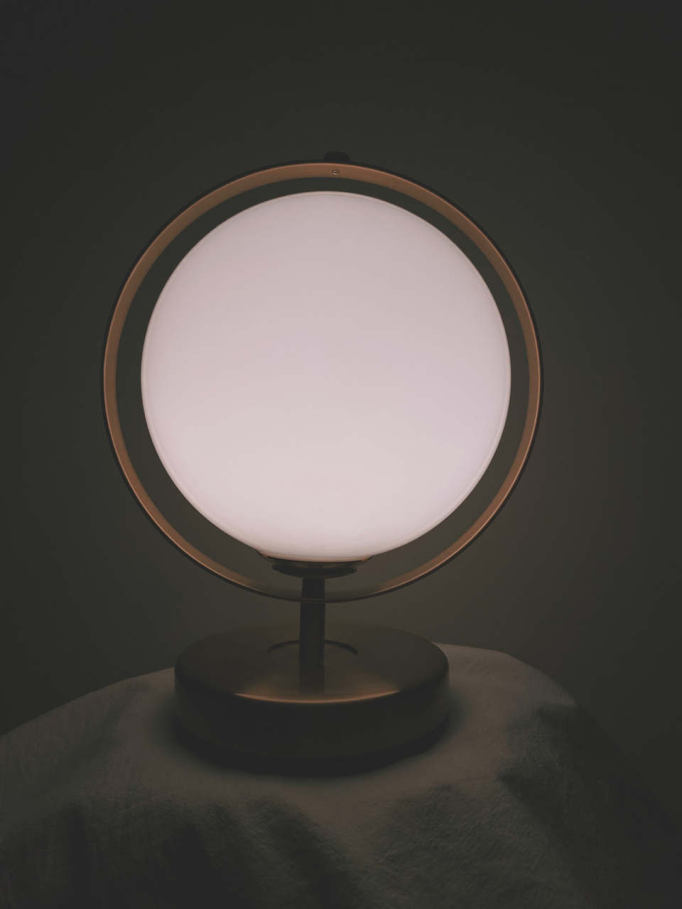 艺术感满满的卧室台灯|松伟灯饰 一款拥有优雅欧式风格的台灯,[期待]