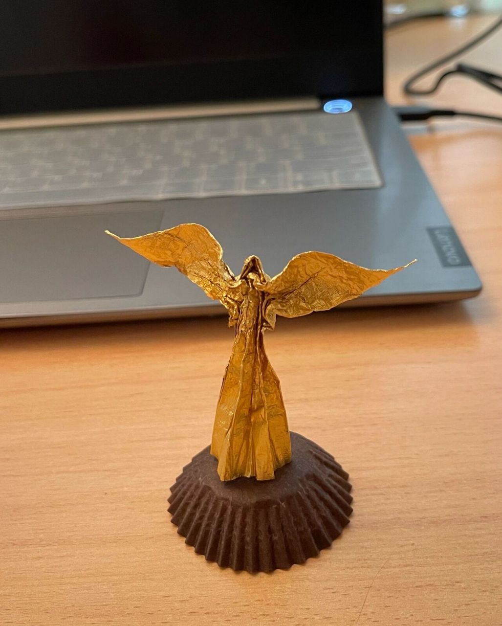 费列罗折纸 费列罗小天使没用的技能又增加了!