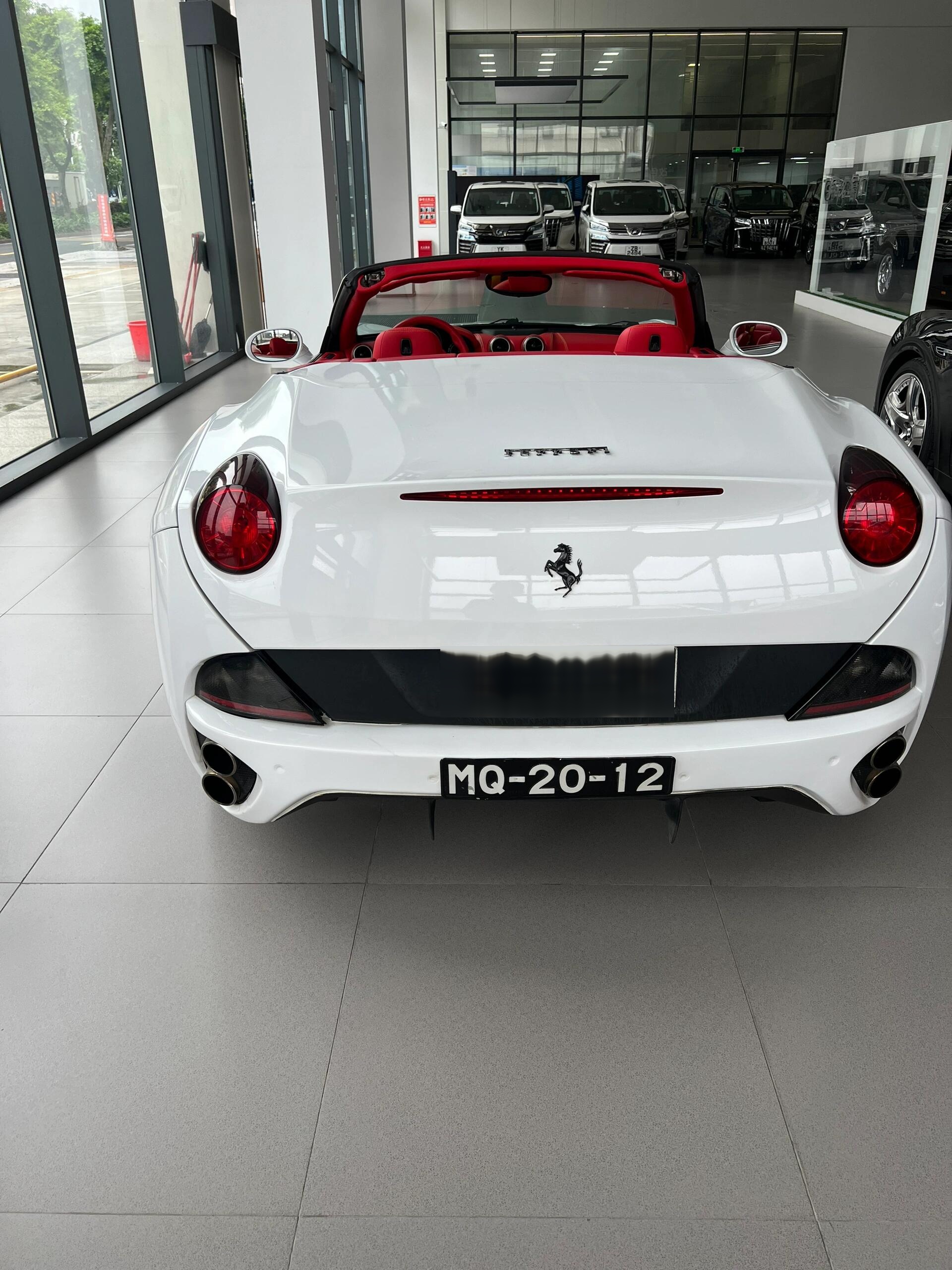 女士小跑车敞篷20万,玛莎拉蒂gts 4.