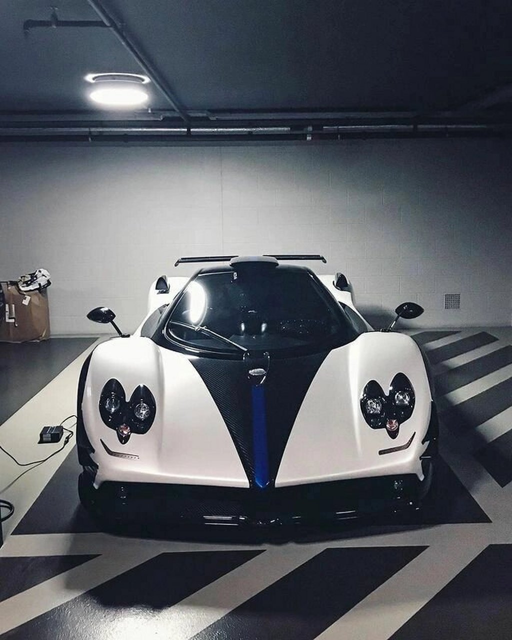 pagani zonda riviera 蔚蓝海岸