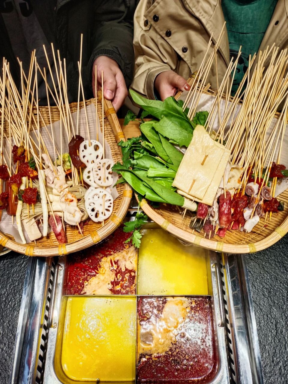 人均50 吃到撑的成都串串香火锅!