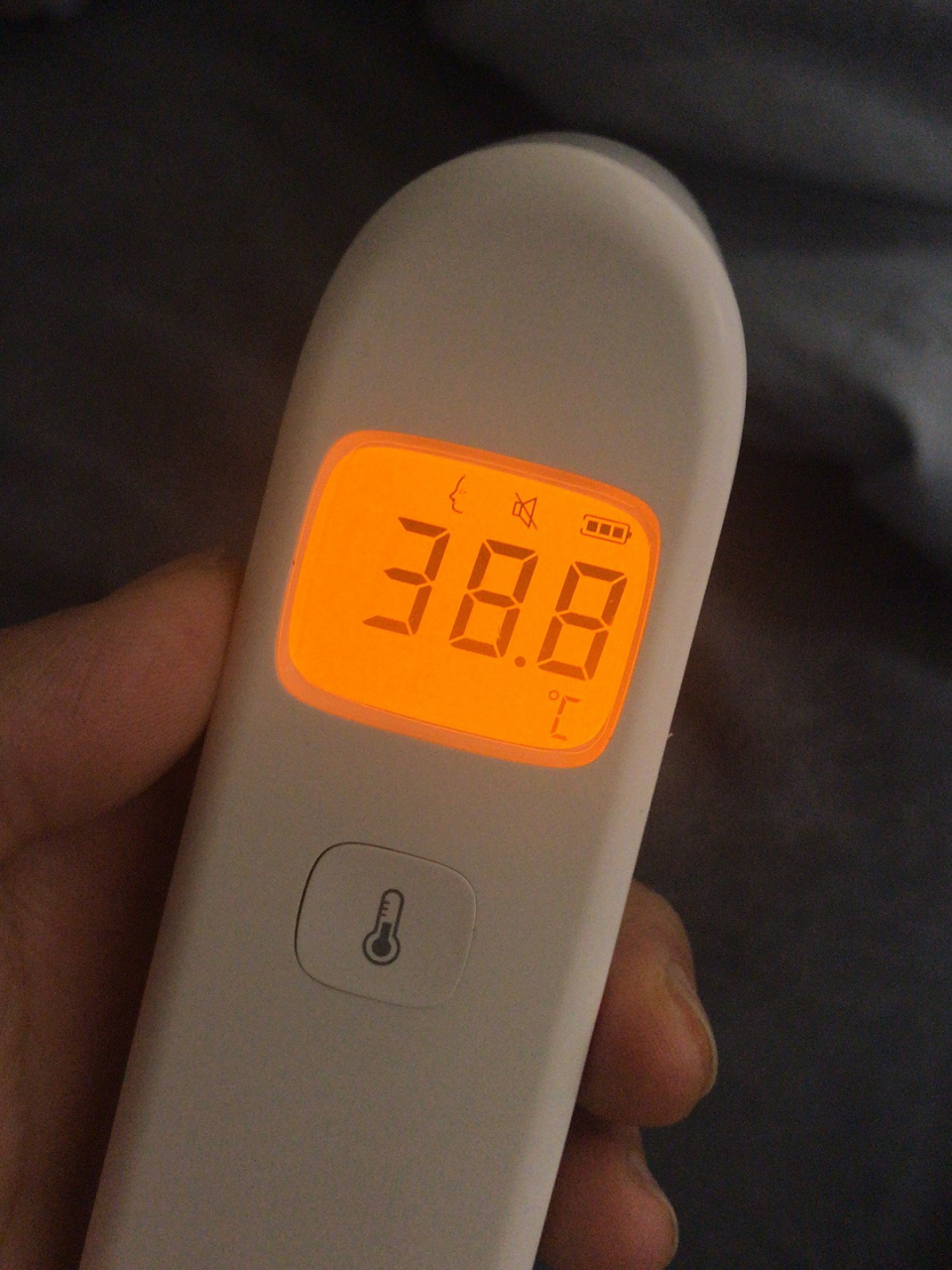 当孩子发烧时,你们都用什么体温计?
