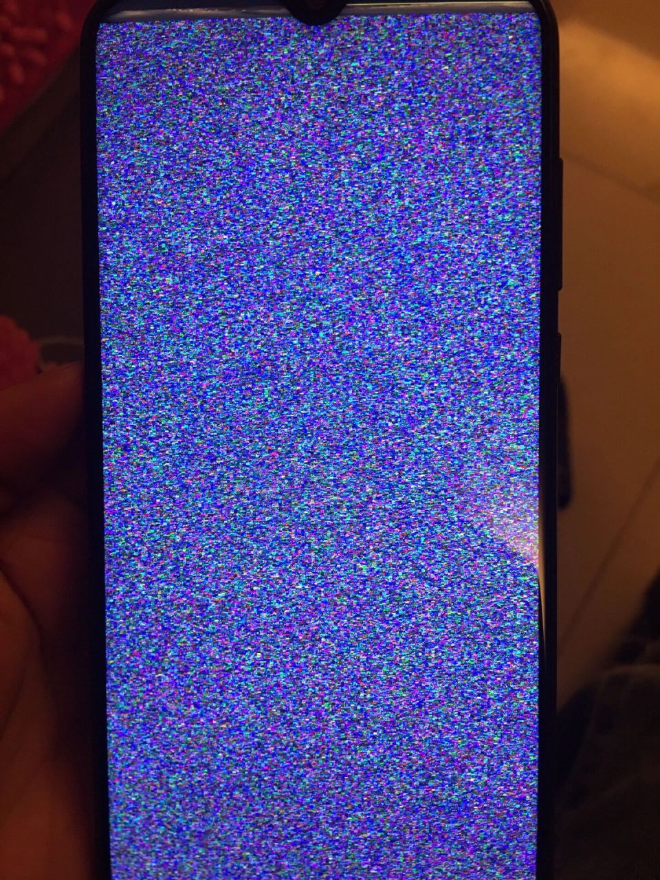 手机进水怎么办?维修费用大概是多少?