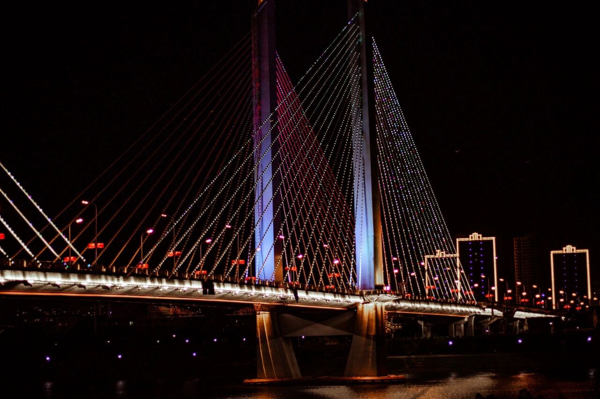 益阳夜景61西流湾大桥 这里拍照简直拍照绝绝子哦,拍了一组人像晚点