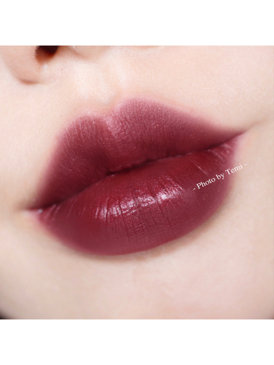 mac 19圣诞限量口红(walk of flame#) 真61 星夜满钻勃艮第酒红