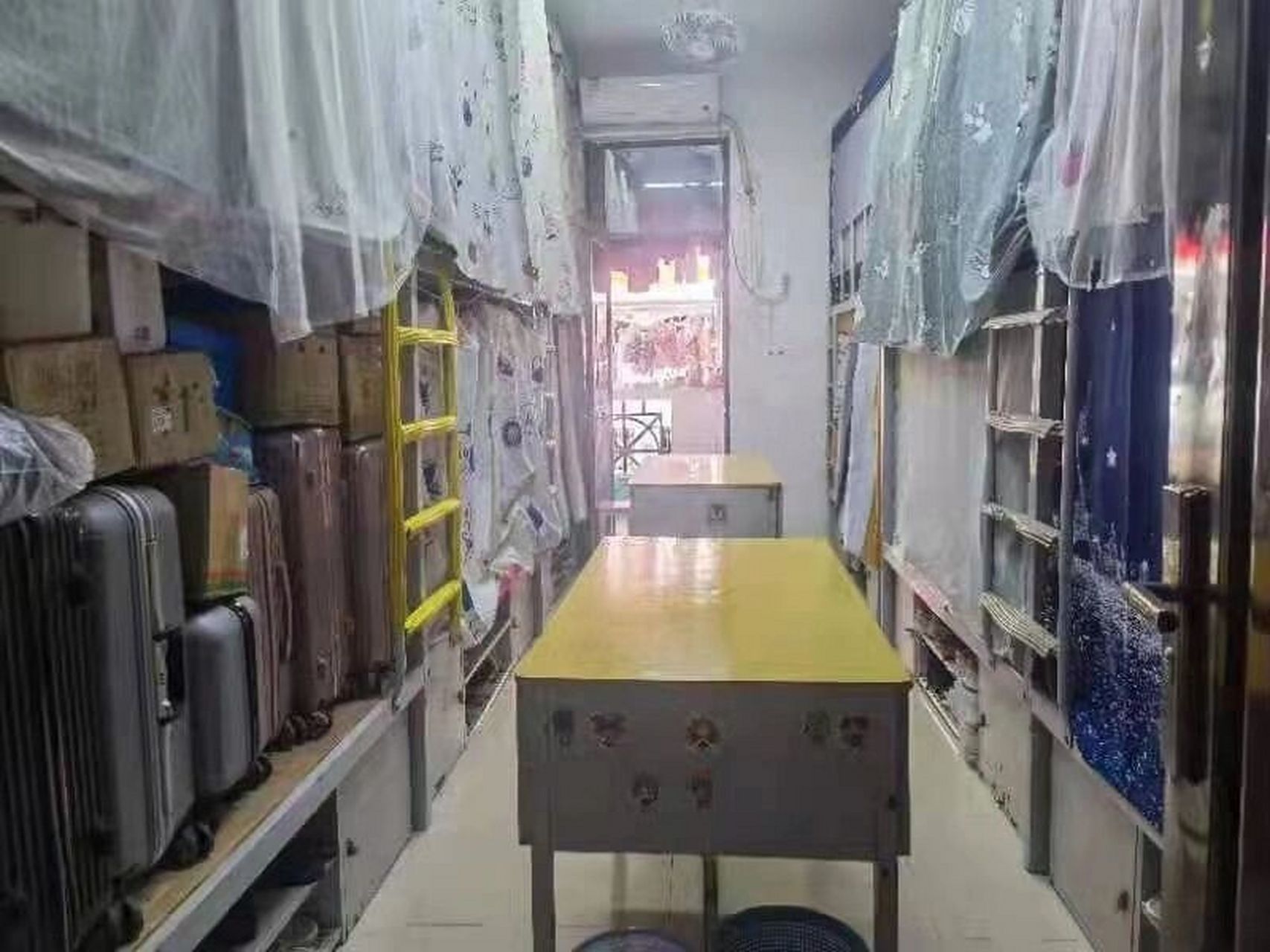 福建船政学院宿舍篇～ 其实… 船政宿舍收拾收拾还是能看的 	 有的