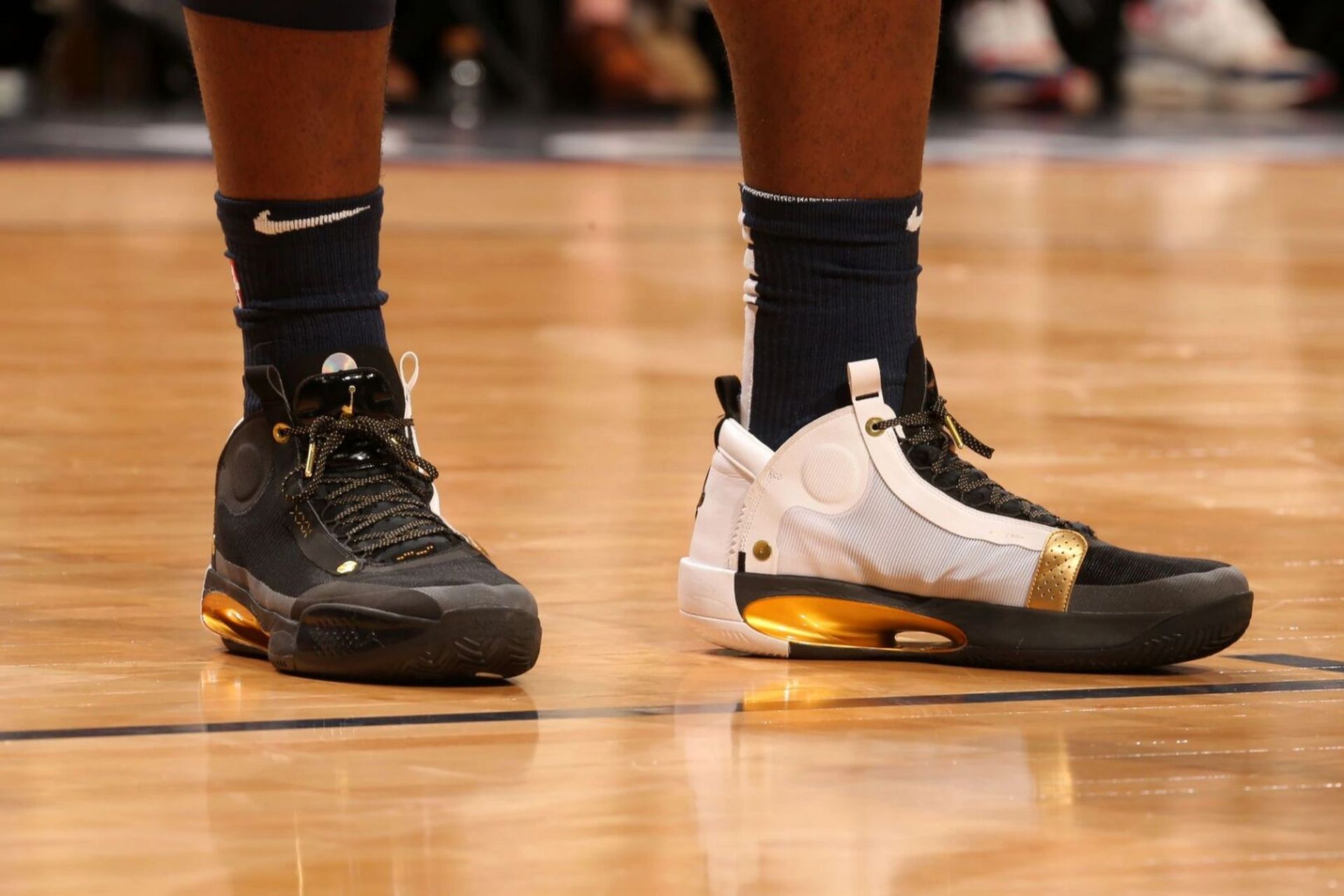 锡安一心想要大城市球队提高自己的曝光度.