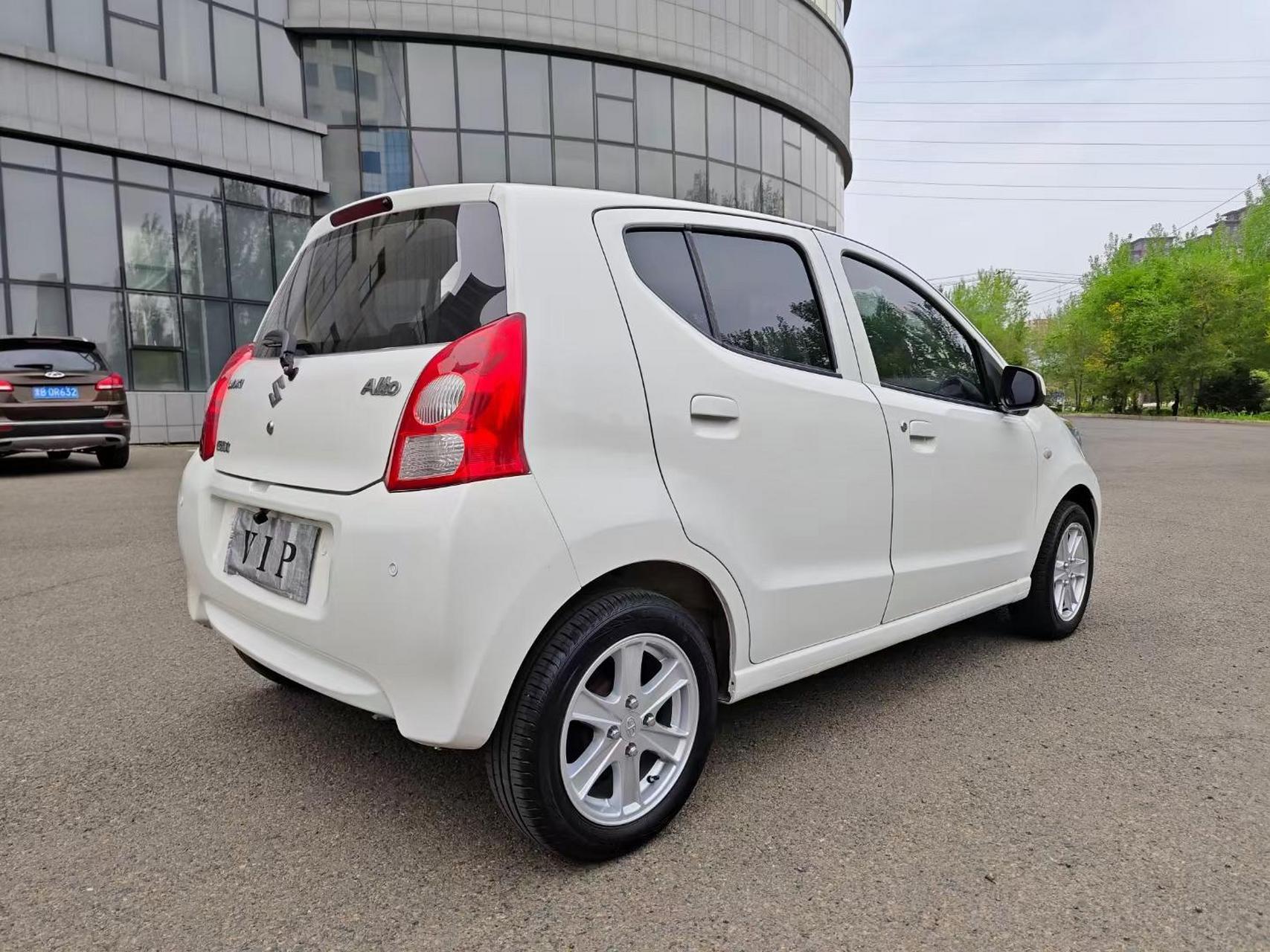 新到11年铃木奥拓1.