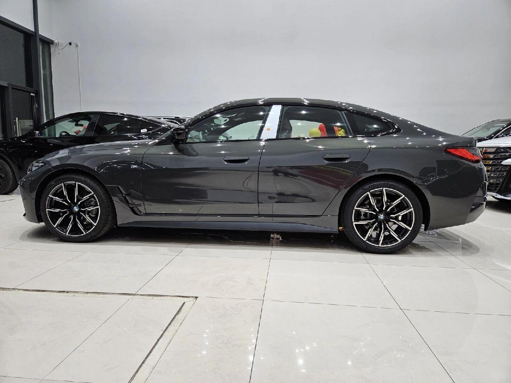 最美宝马4系碧玺灰