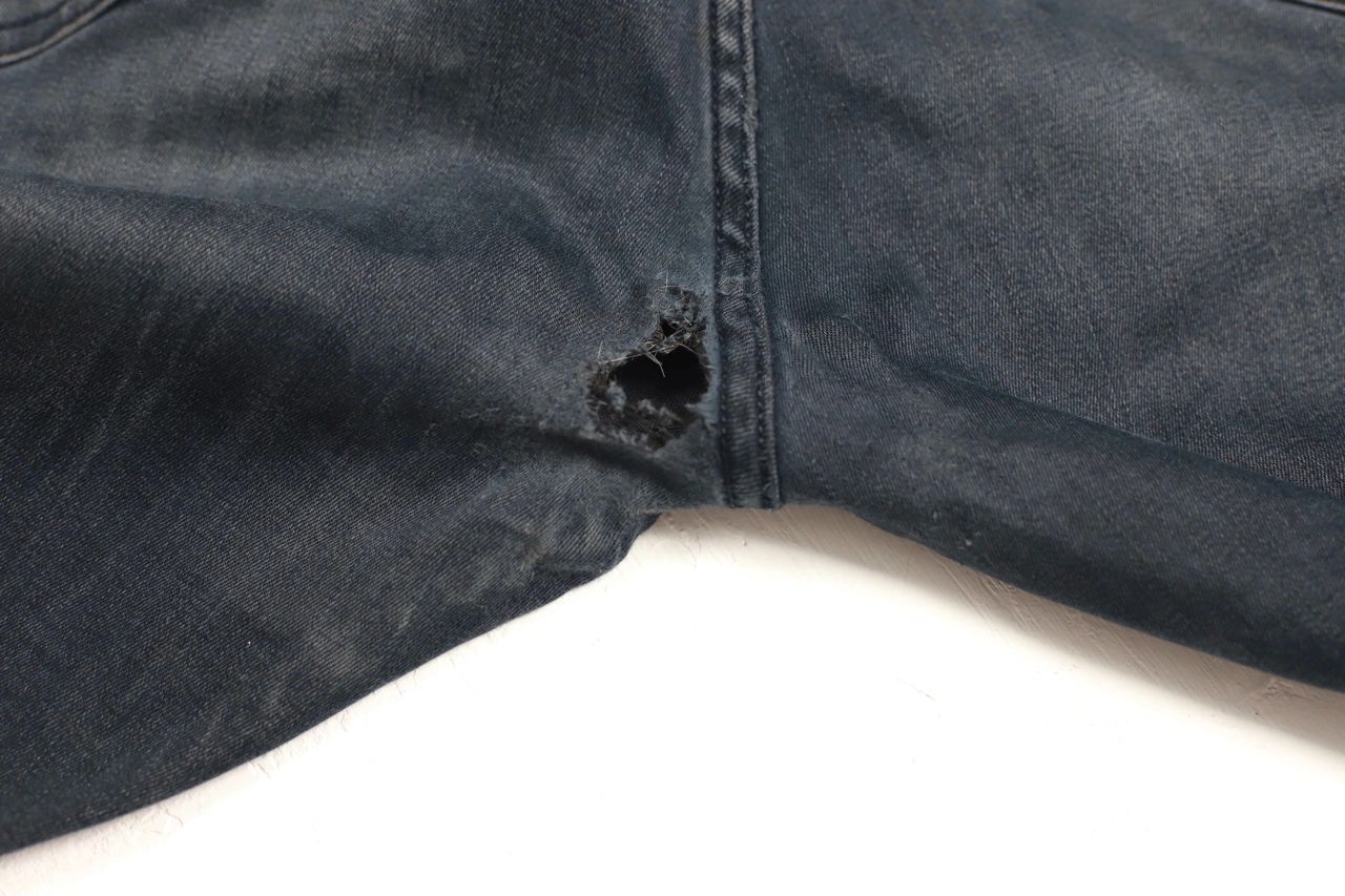 裤子破洞修补法 牛仔裤破洞无痕修补 廢寶日记: 应客人要求修补破洞