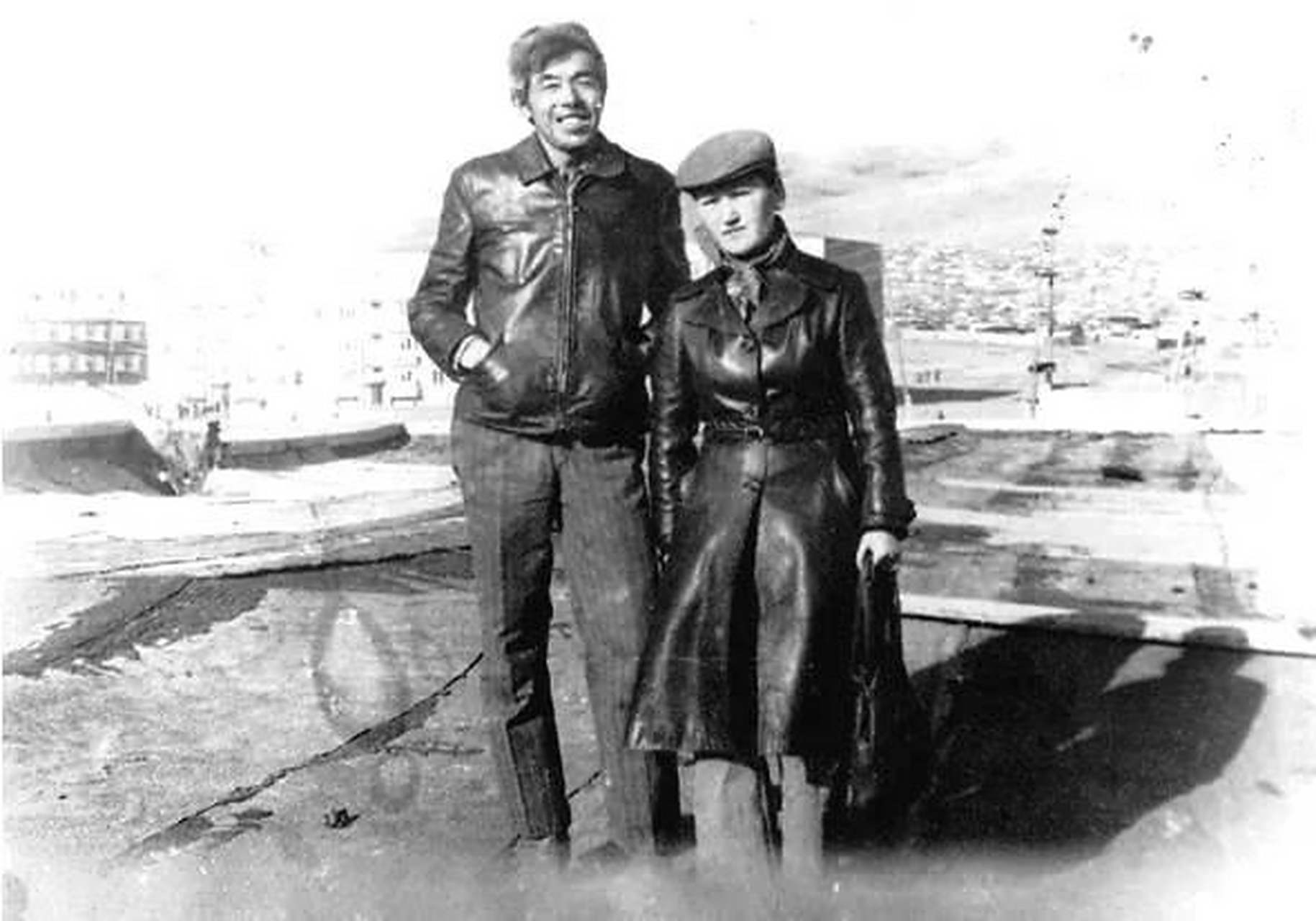 徐洪慈,上海大买办的孩子,15岁入党,57年在上海第一医学院读书时被打