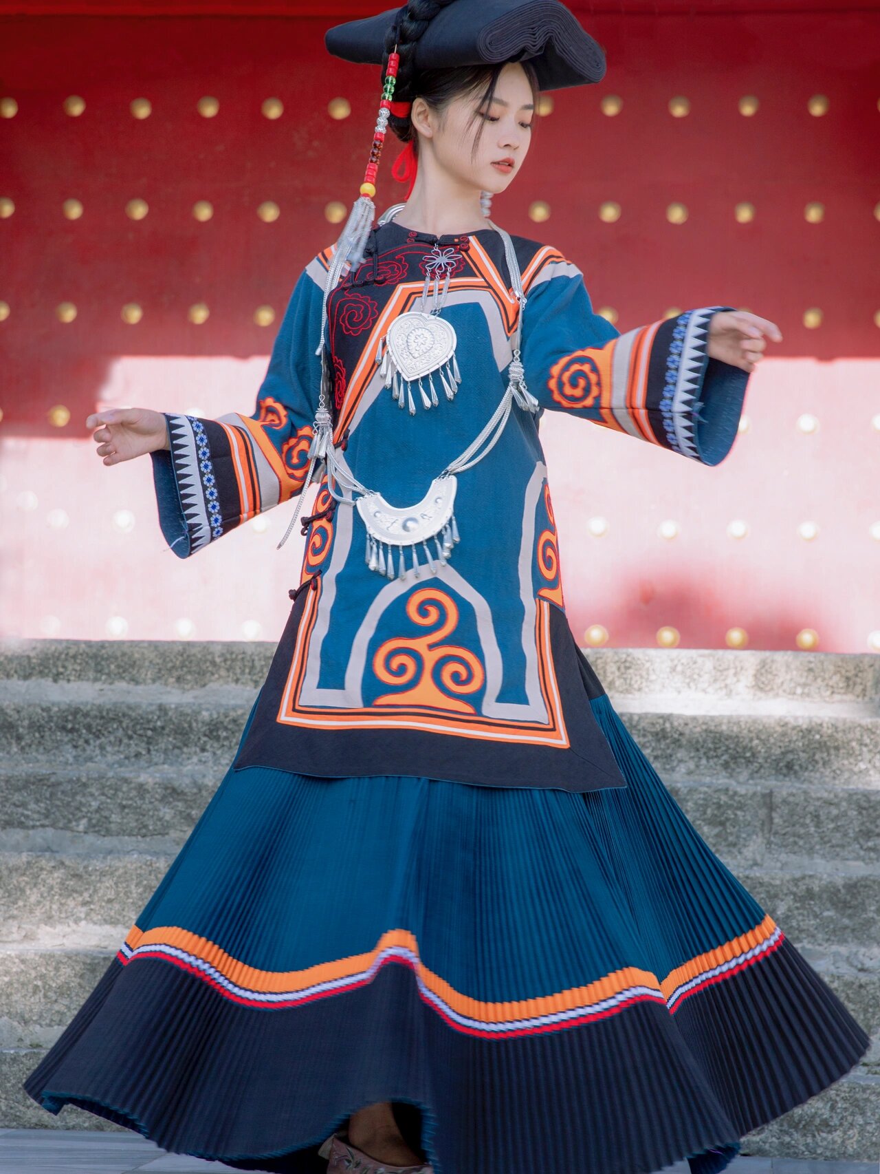 今日的晴朗是彝族少女的魔法||大理彝族写真