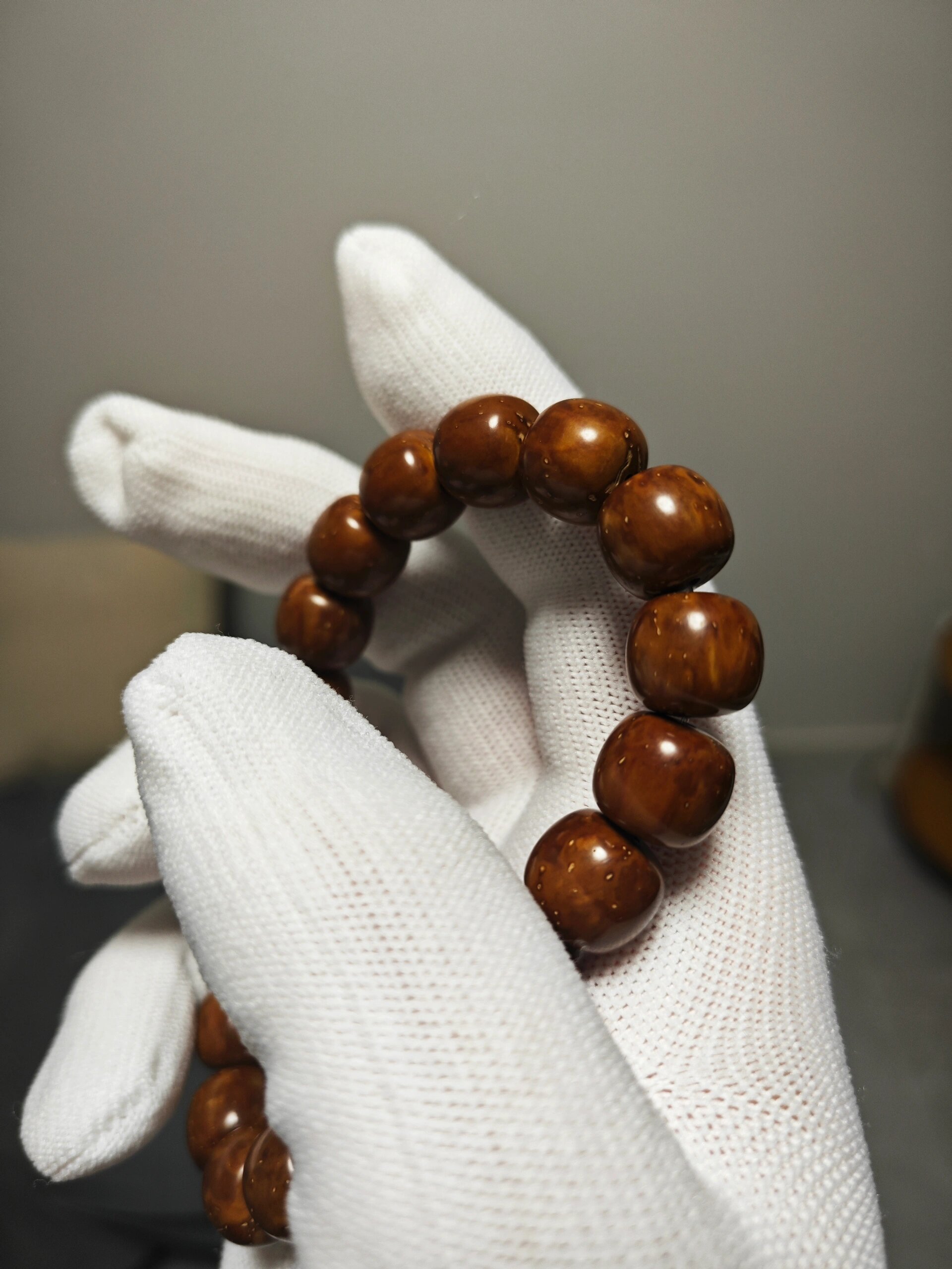 紫金鼠手串 紫金鼠手串纯实心火焰鼠,带火焰纹,品相完美,细节完美