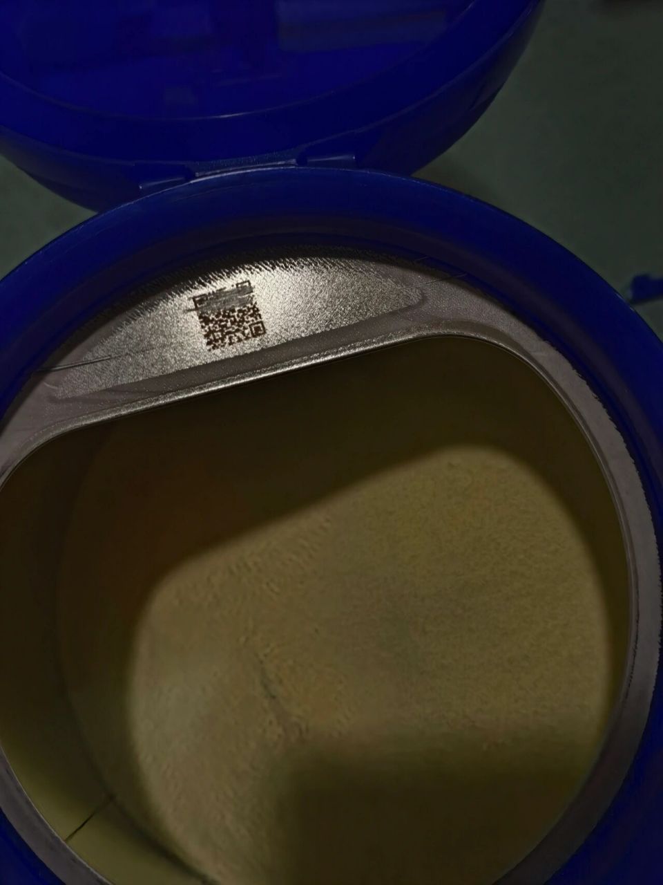 飞鹤星飞帆内码被刮掉 喝的是星飞帆3段,之前还是外码的时候听说有被
