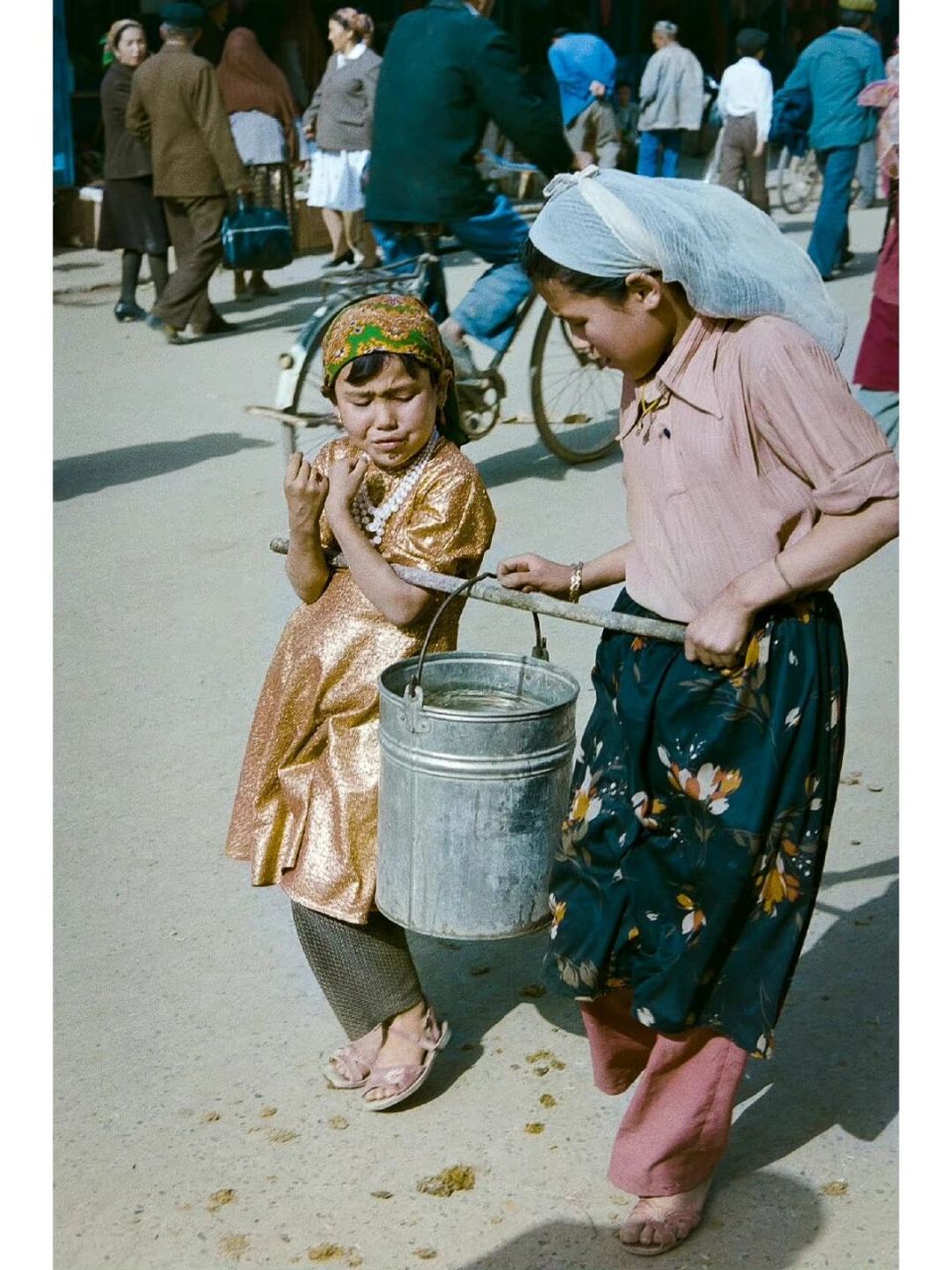 1986年,新疆喀什 #新疆# #老照片# #喀什