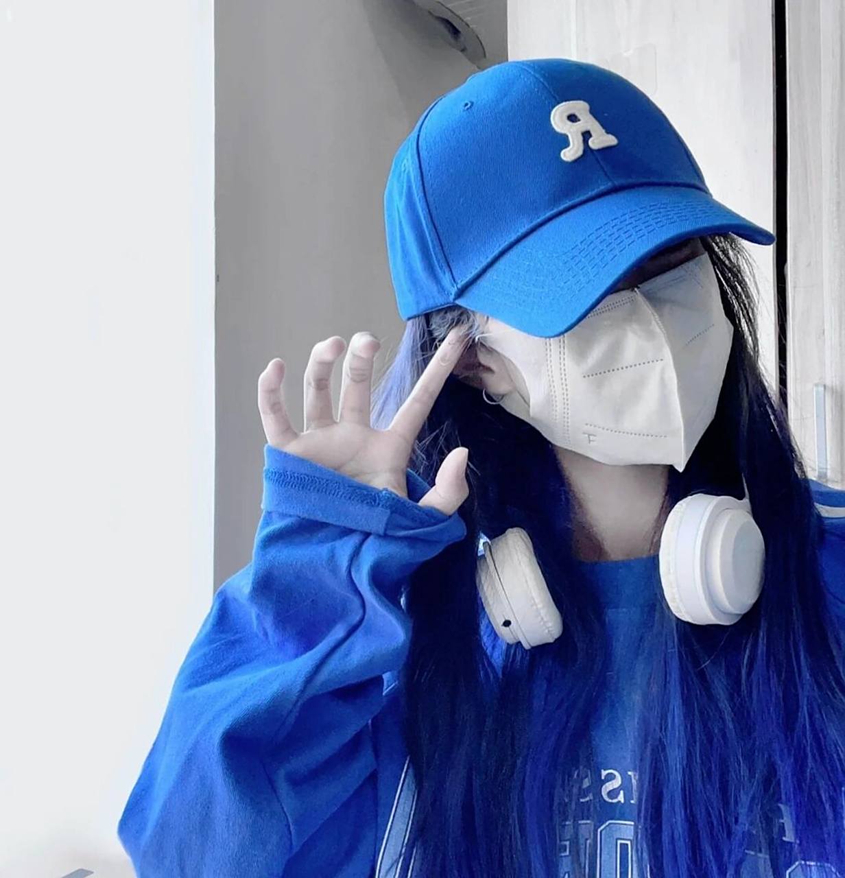 带口罩的绝美女生头像【1】       要图私